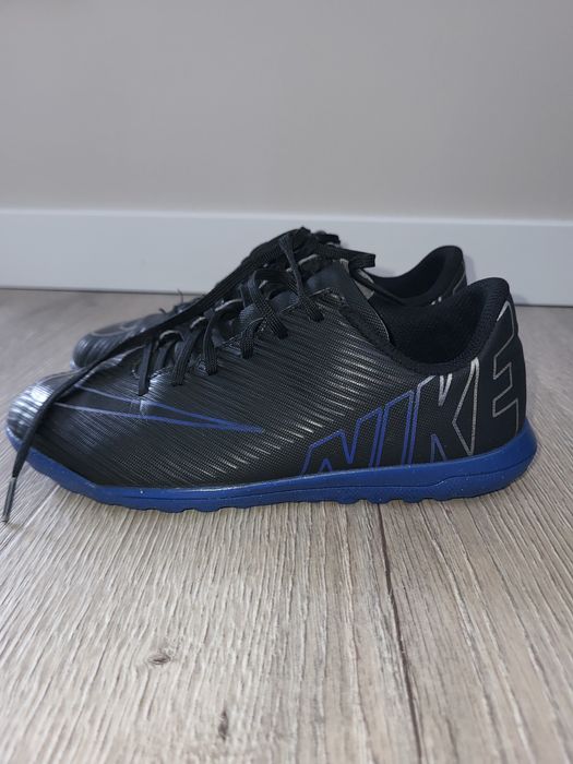Бутси сороконіжки Nike Mercurial, Розмір 34