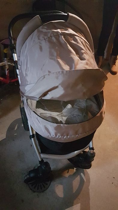 Wózek Bebetto Nico Plus- głęboki i spacerowy + śpiworek. Dobry stan.