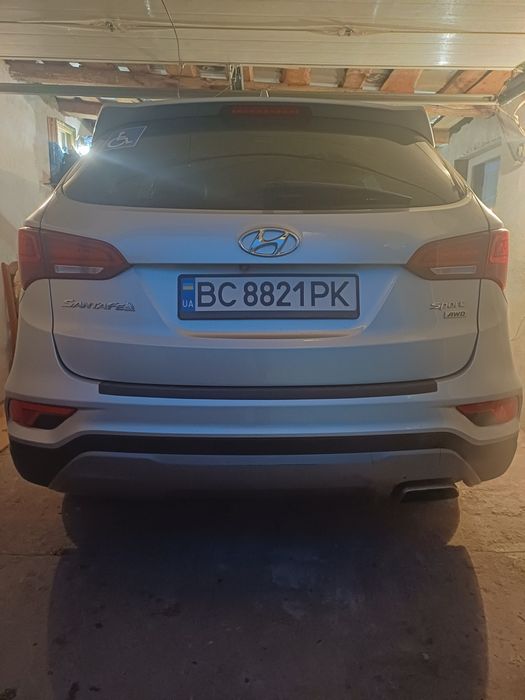 Хюндай сантафе 2017р.малий пробіг!