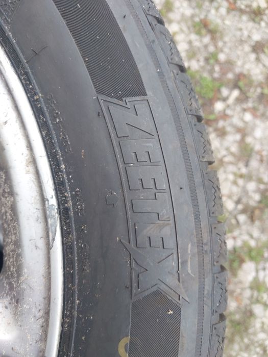 Opony zimowe zeetex  jak nowe