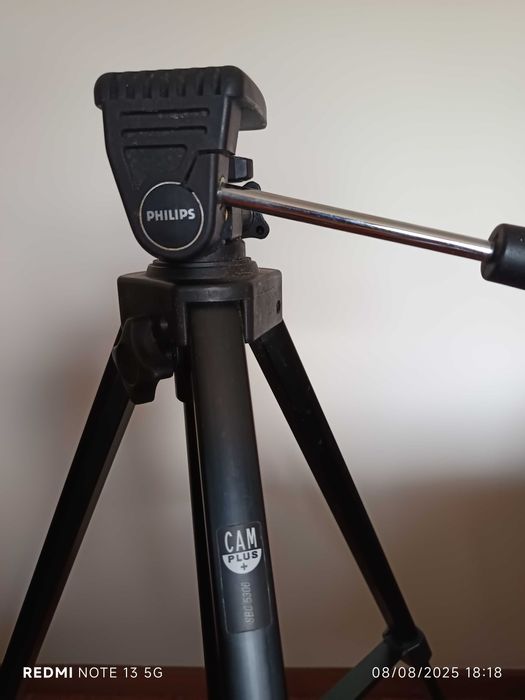 Tripé Extensível para Máquina Fotográfica