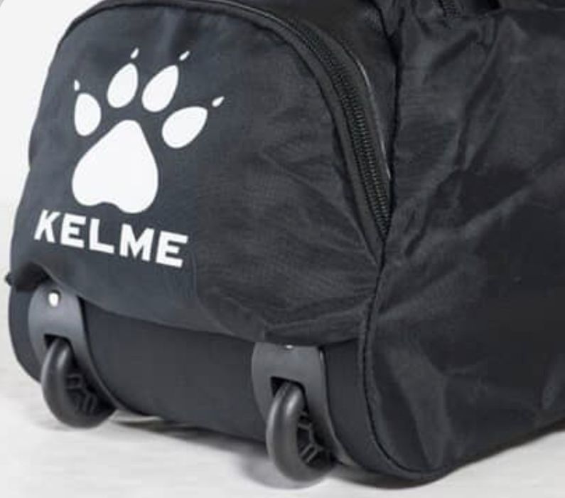 Сумка на колёсах Kelme
