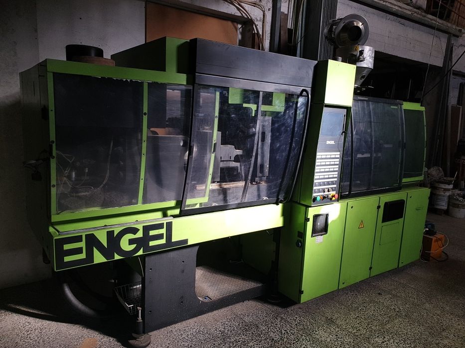 Máquinas de Injeção de plástico