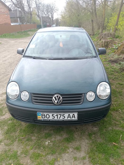 Продам Volkswagen Polo 2003 року випуску,бензин 1.4л, новий акумулятор.