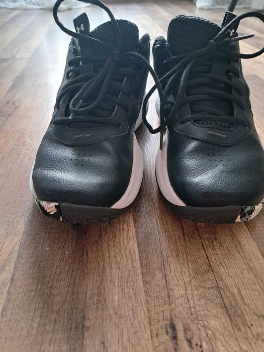 Buty  chłopięce under armour 40 do koszykówki