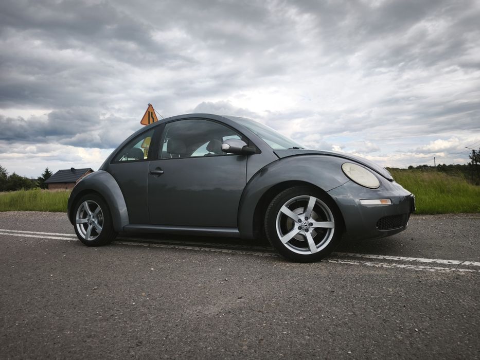 VW Volkswagen New Beetle