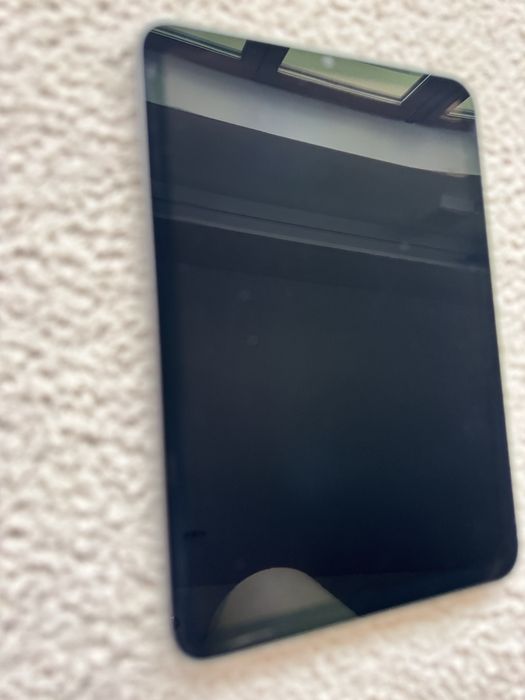 Sprzedam iPad mini 6. generacji,64 GB, Wi-Fi, kolor Space Gray