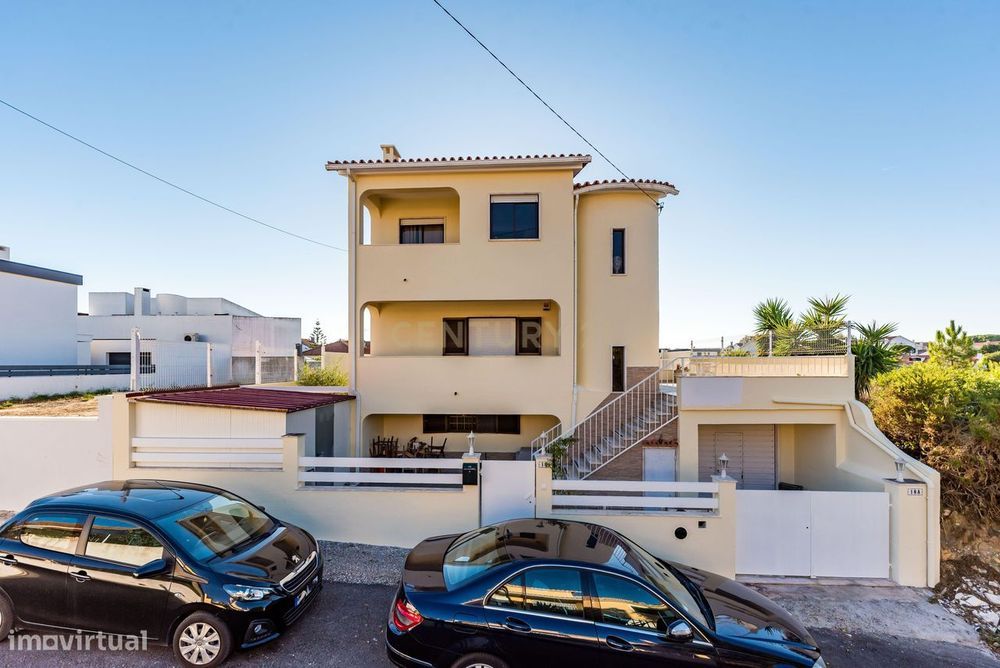 Moradia T3 +2 | Charneca da Caparica
