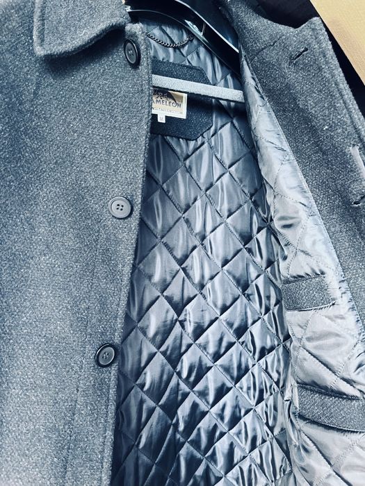 Wełniany płaszcz męski M