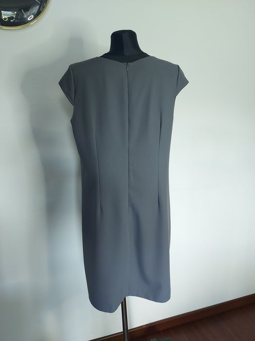 Sukienka Antall Produkt Polski grafitowa elegancka biurowa klasyczna44