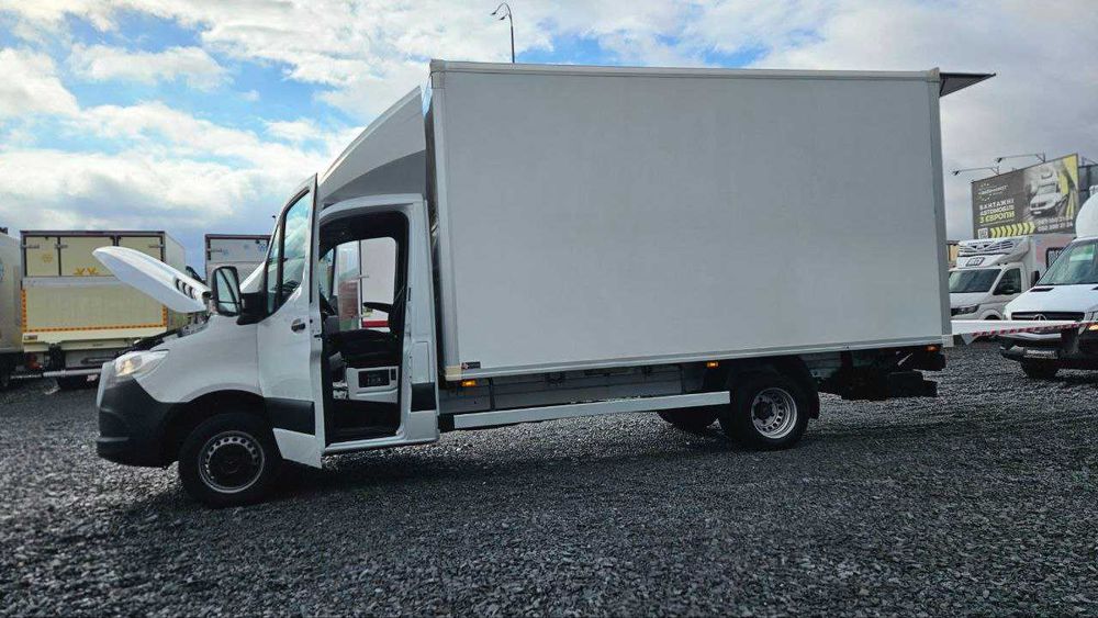 Mercedes-Benz Sprinter 2020p.