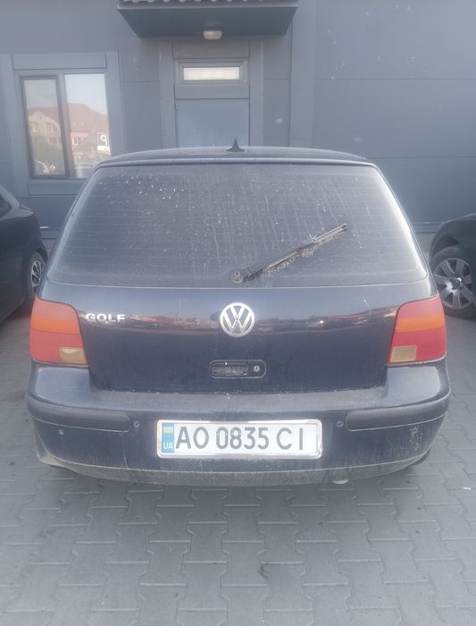 Гольф .Надійний автомобіль повністю обслужений