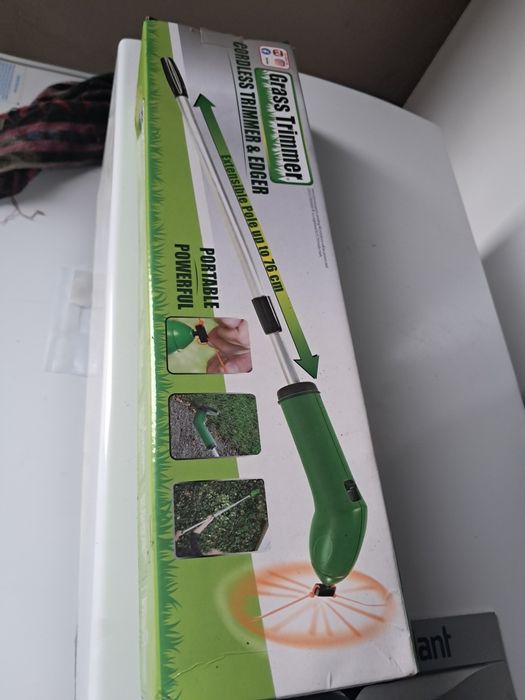 Mini cortador de relva