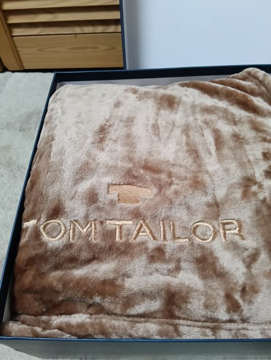 Tom tailor koc narzuta 180 X 200 nowy