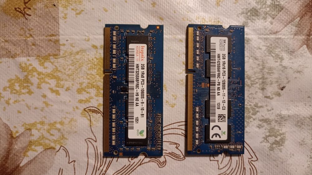 Оперативна пам'ять для ноутбука. DDR 3,  4gb Hynix