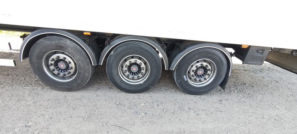 Реф рефрежератор полуприцеп саф інтракс свіжопригнаний черао