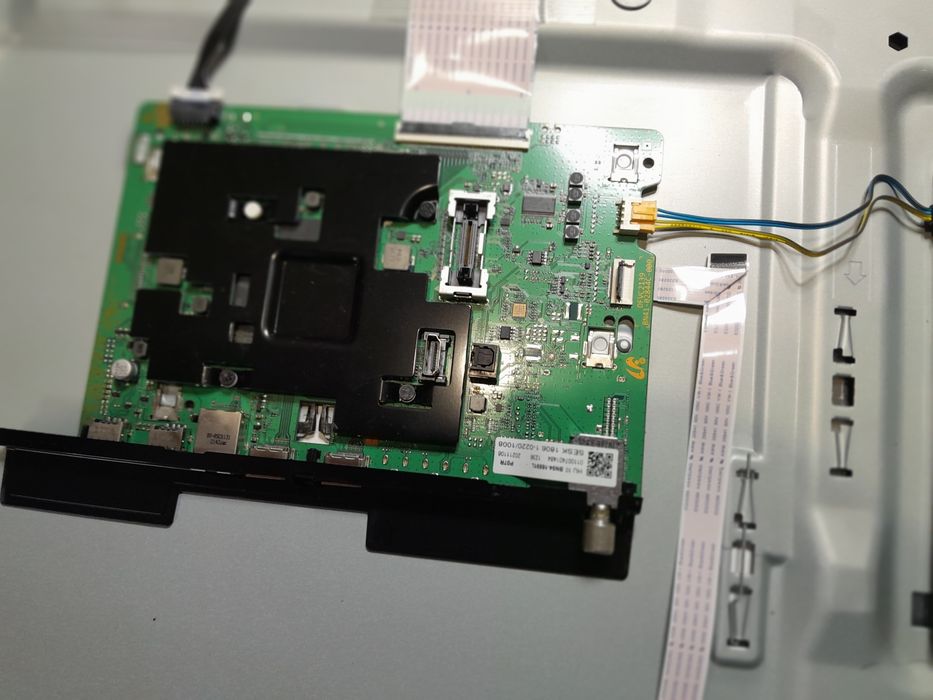 Placa principal da TV Samsung UE50AU8005K