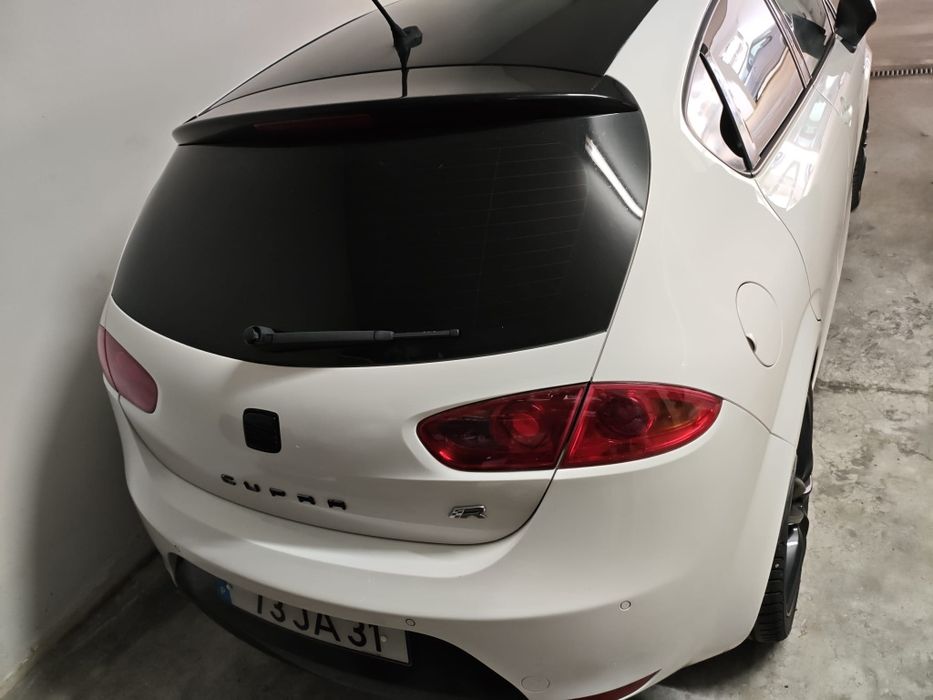 Seat Leon Cupra R, 263 cvs