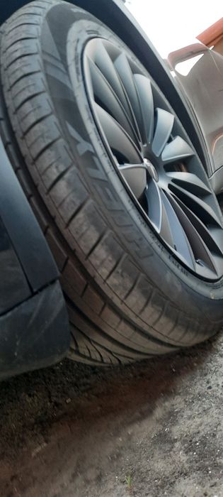 Тесла Y  24р 28000км стан нового автоо