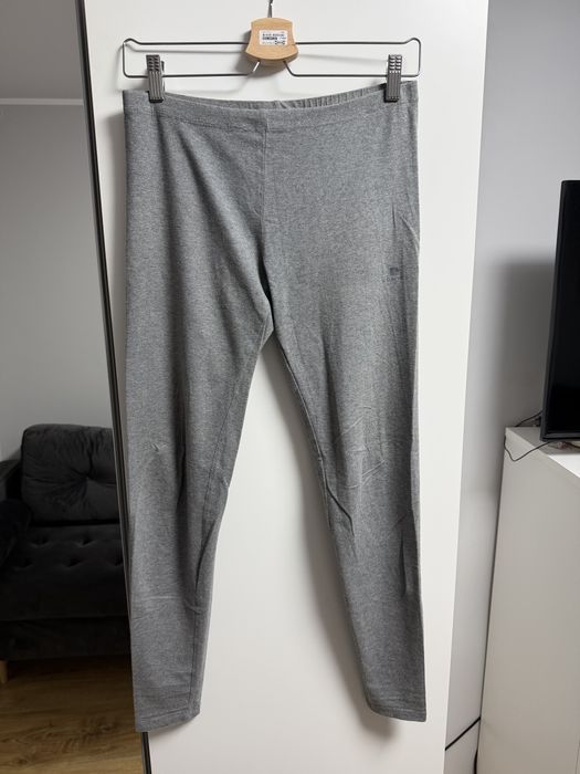 Szare legginsy damskie