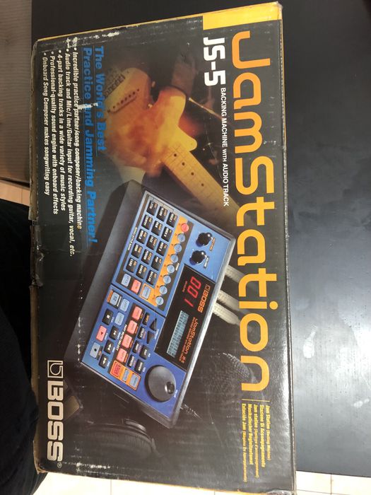 Caixa de ritmos BOSS JamStation JS-5