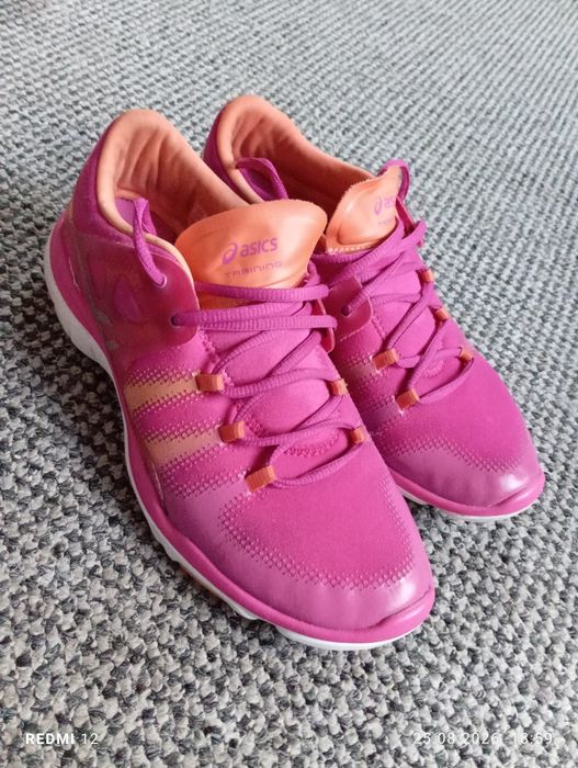 Damskie buty treningowe Asics Gel-Fit Vida r. 39