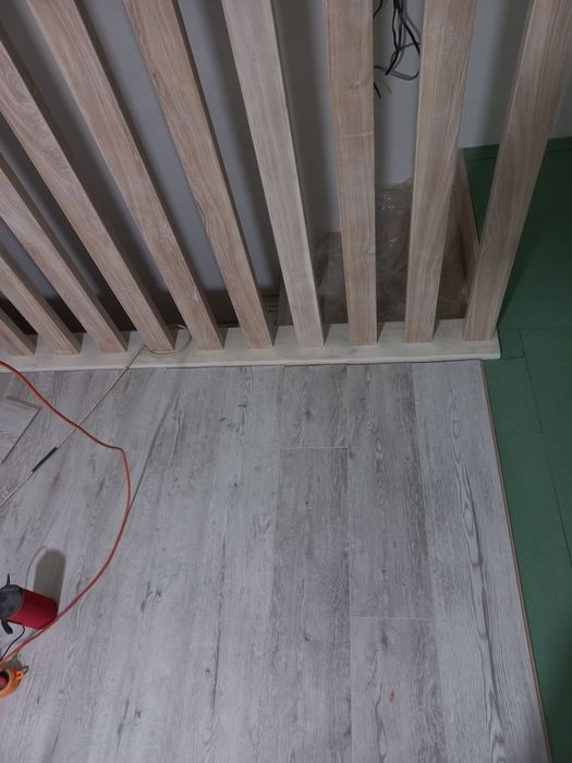 Строительные роботы разного вида)