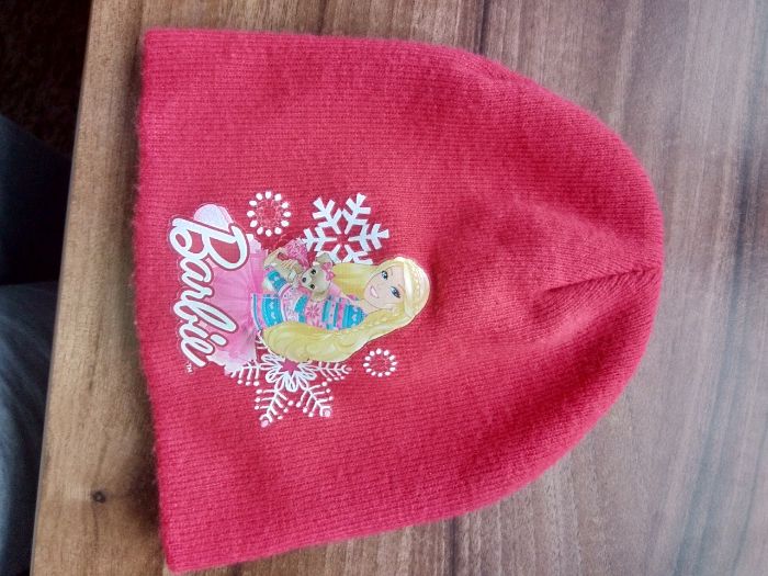 Płaszczyk dla dziewczynki  + czapka Barbi 5-6 lat 110cm