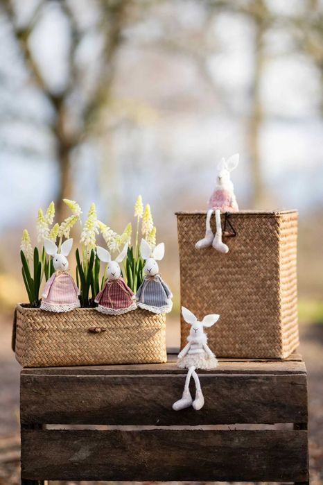 Zając zajączek stojący 3 wzory 20cm. 17037