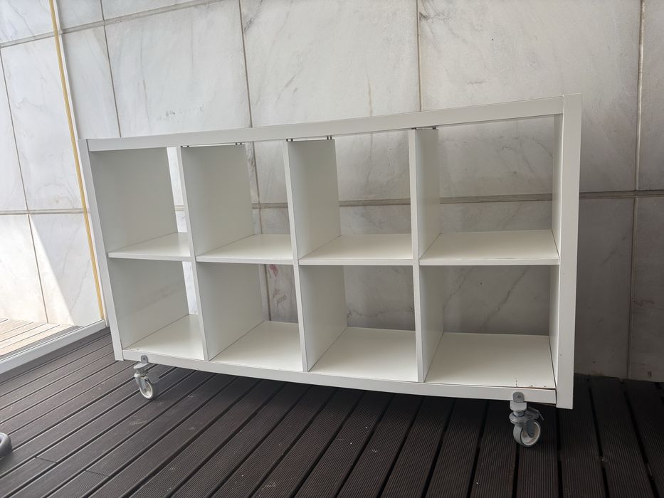 Estante IKEA branca 147*77*39