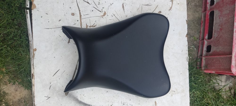 Suzuki GSX-R 750 k8 K9 kanapa siedzenie kierowcy