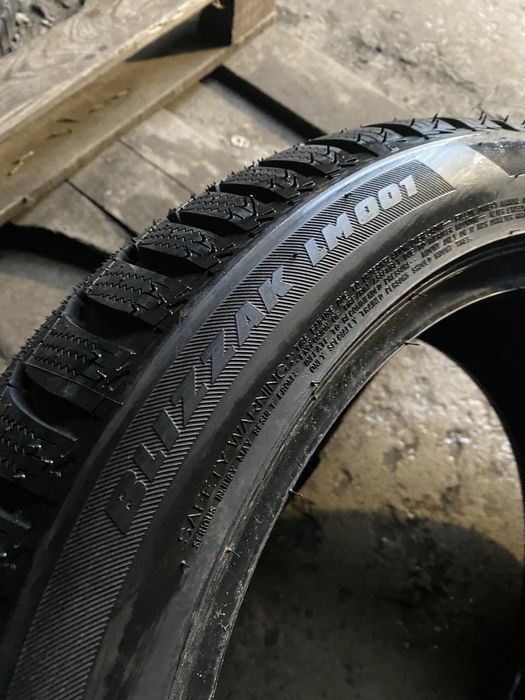 215.50.17 Bridgestone 1шт зима склад шины резина улица андреевская 2 работаем без выходных с 9:00 до 18:00
