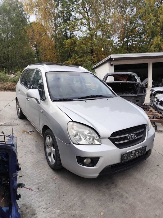 Posiadam czesci kia carens 3  2007r  2.0crdi