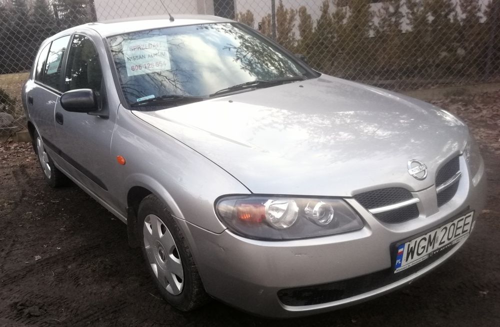 Nissan Almera 1.8