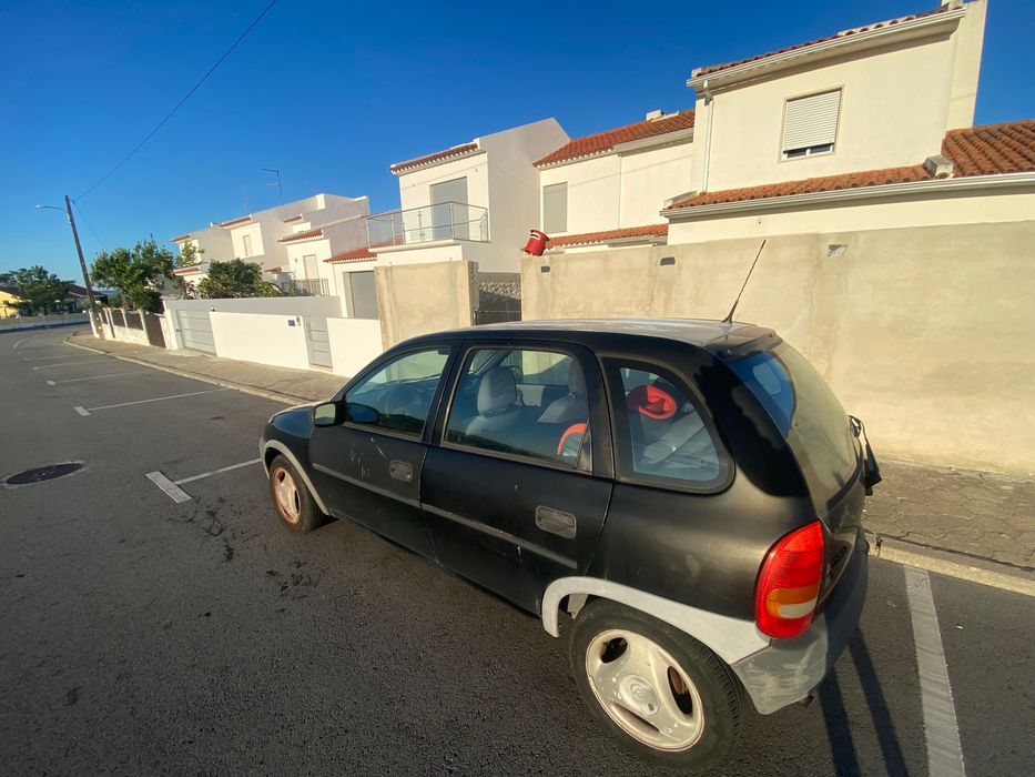 Quero vender um Opel corsa