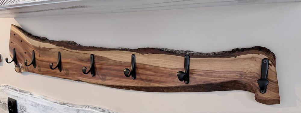 Półki z drewna kuchanne