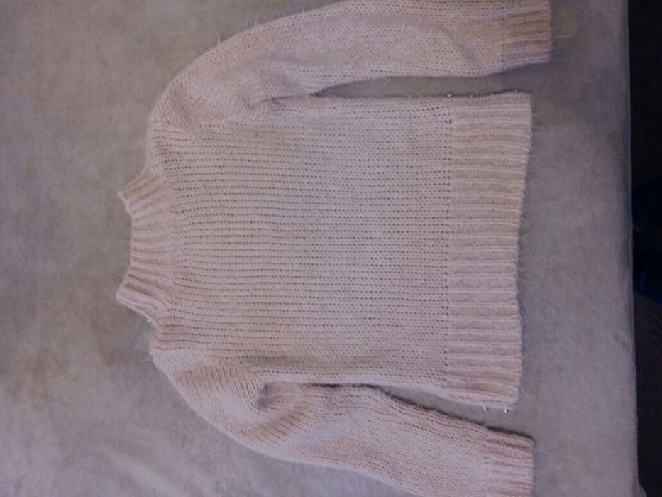 Sweter kryształy 38