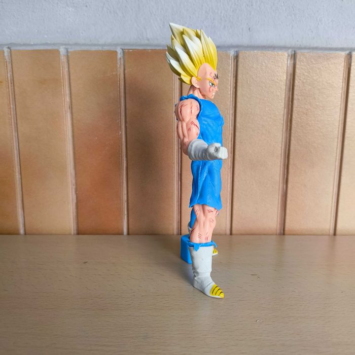 Figura Anime Dragon Ball Vegeta Super Guerreiro