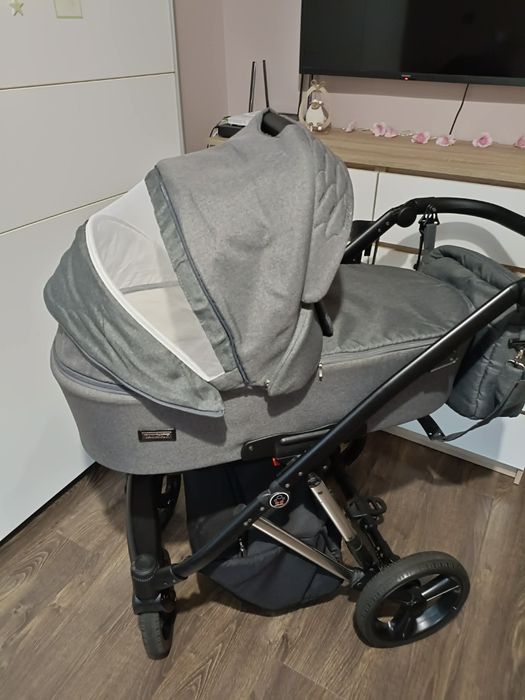 Wózek Camarelo Faro 3w1 + zabawki
