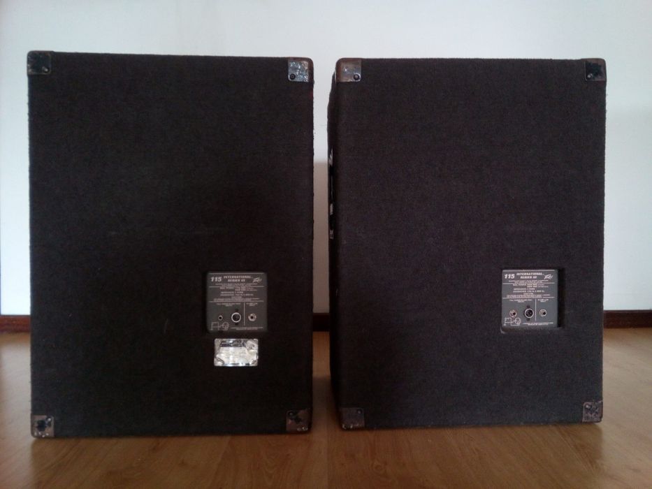 Colocas PEAVEY 115 internacional Series lll