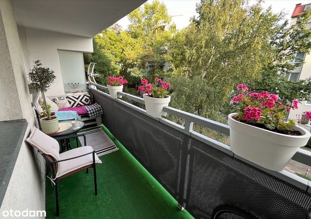 2 pokoje + miejsca postojowe + duży balkon + klimatyzacja