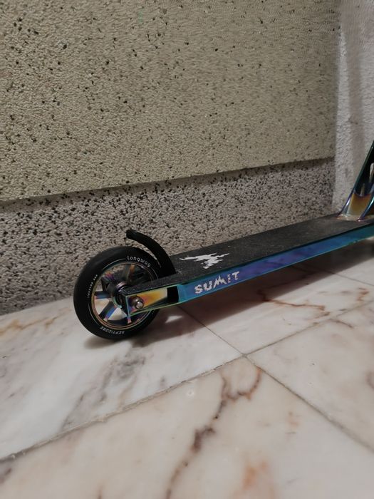 Longway Summit Trotinete Freestyle (Full Neochrome)