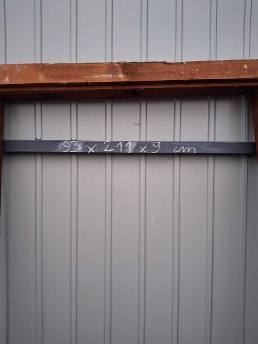 Ościeżnica drewniana 90 ×210 × 9 cm