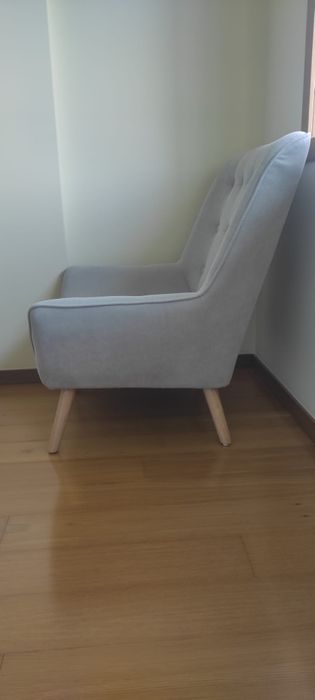 Poltrona como nova