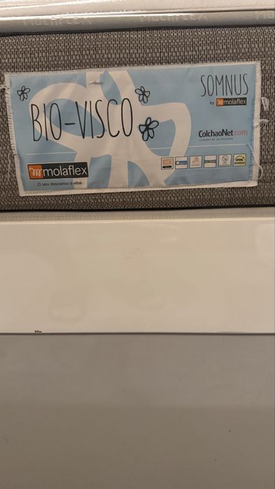 Cama/berço com colchāo Molaflex + gavetas