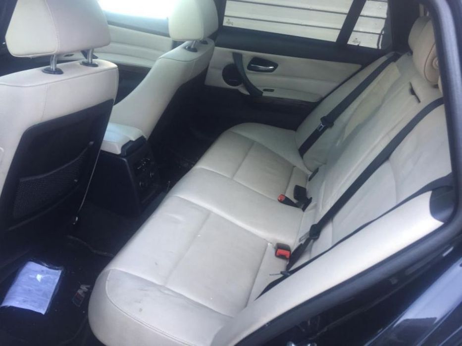 BMW 330d E 91 X drive Pack M 245 cv de 2010 para peças