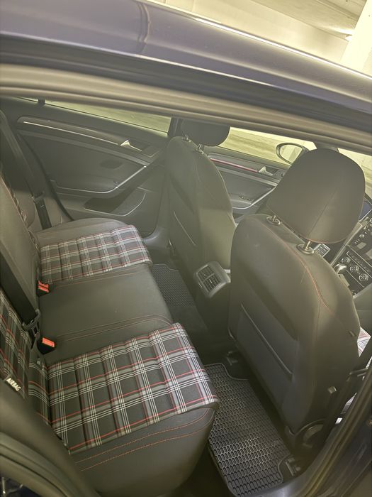 GTI 7.5 Performance 69mil kms