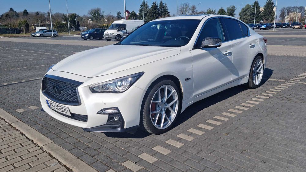 Infiniti Q50