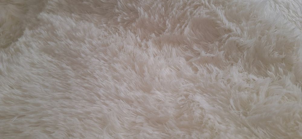 Dywanik /mata 60x160cm biały, miękki, puszysty