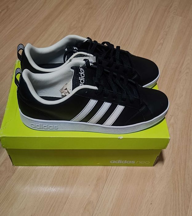 Adidas NEO Originais Novos  Nº45 / 10,5
